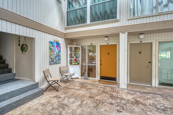 307 Poker Chip Dr #119, Horseshoe Bay