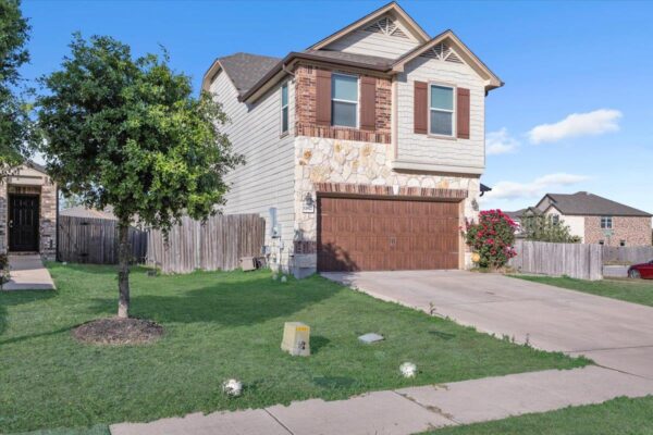 12922 Dwight Eisenhower St, Manor