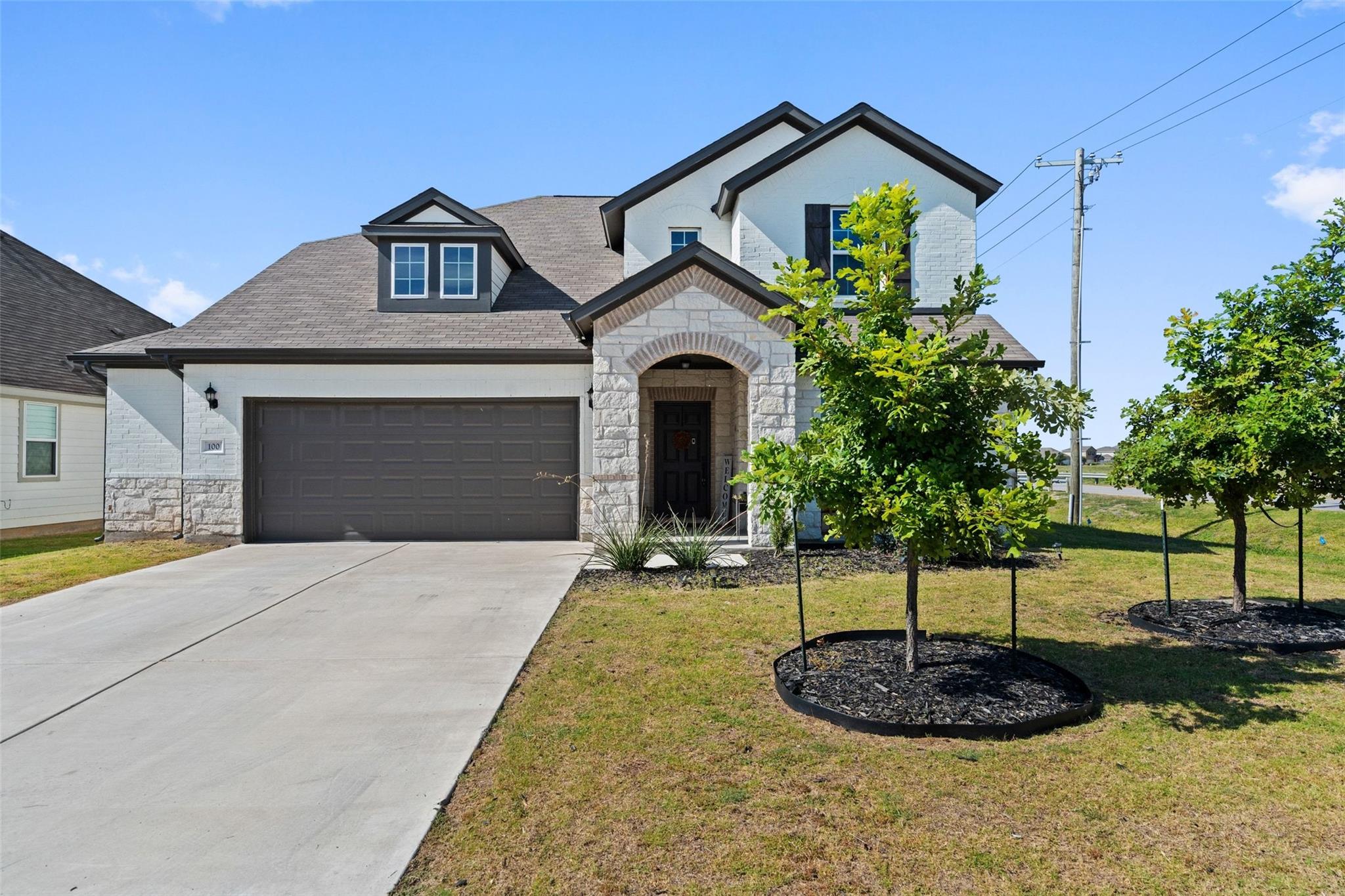 100 Panico Rd, Hutto, TX 78634