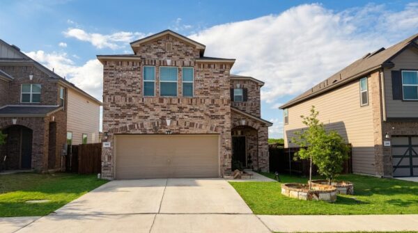 308 Los Cobos Ln, Georgetown