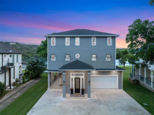 1002 Pecan Cir, Marble Falls