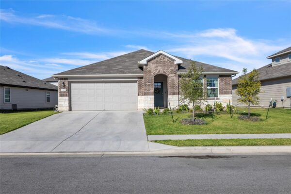 13800 Dismuke Dr, Manor