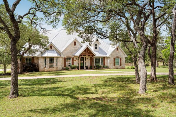 103 Horseshoe Dr, Dripping Springs