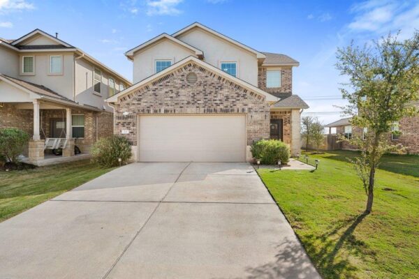 221 Frederick Dr, Georgetown