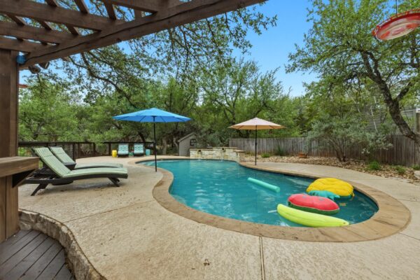 508 S Lariat Cir, Dripping Springs