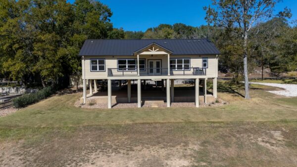 1830 & 1834 Flite Acres Rd, Wimberley