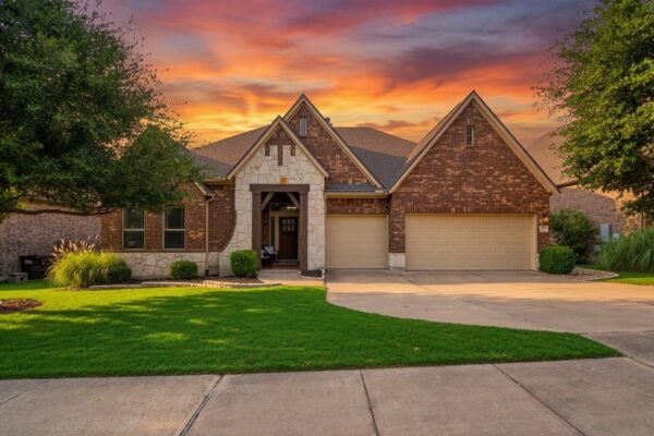 364 Sand Hills Ln, Austin
