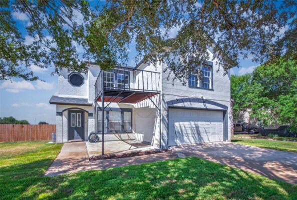 3000 Ridgemont Ln, Kyle