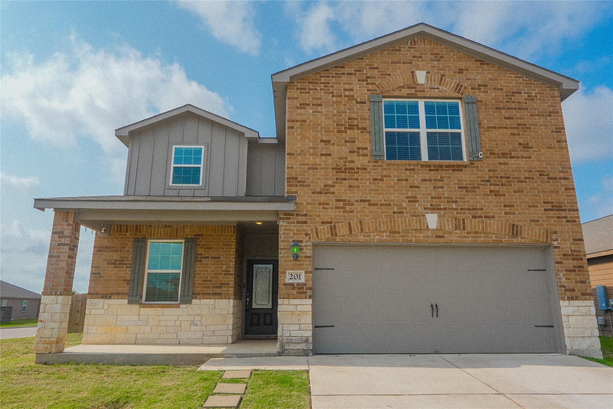 201 Constitution St, Liberty Hill, TX 78642