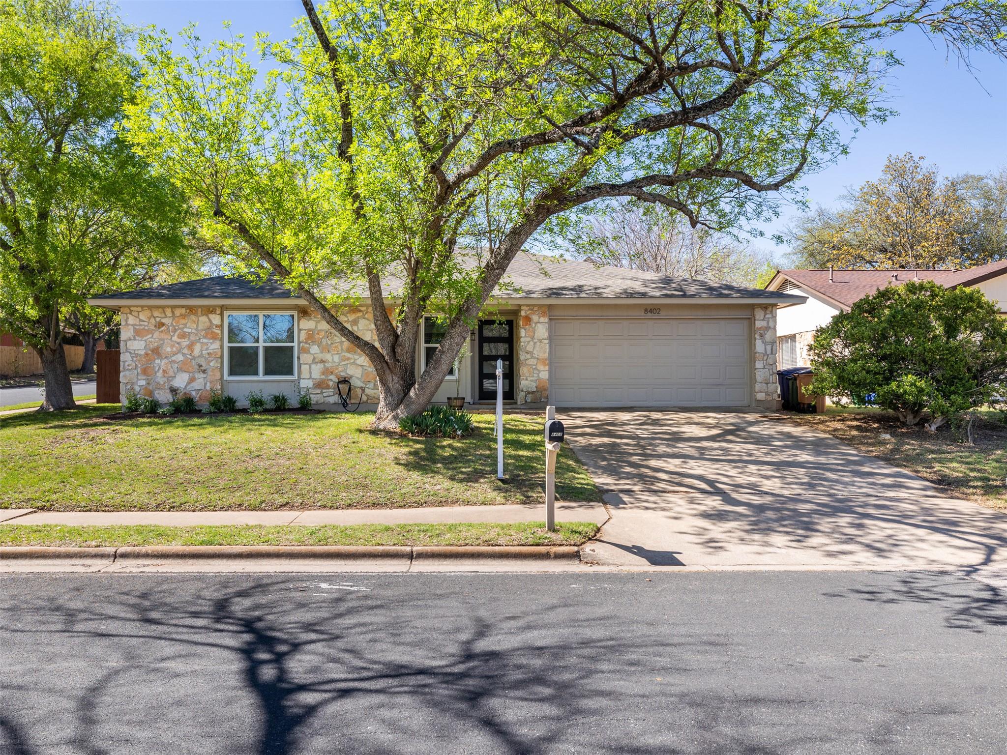 8402 Alabama Dr, Austin, TX 78745