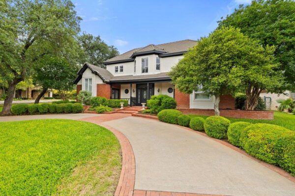 33 Cottondale Rd, The Hills