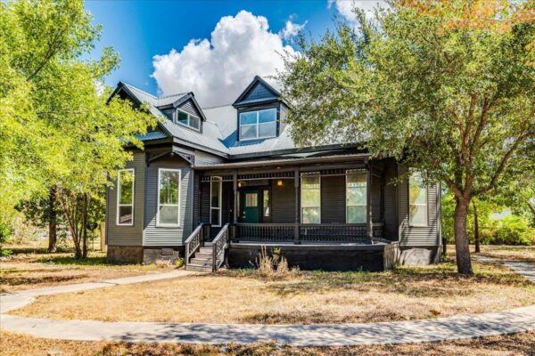 302 N Fm 1660 Hwy, Hutto