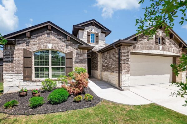 1225 Matt Ln, Round Rock