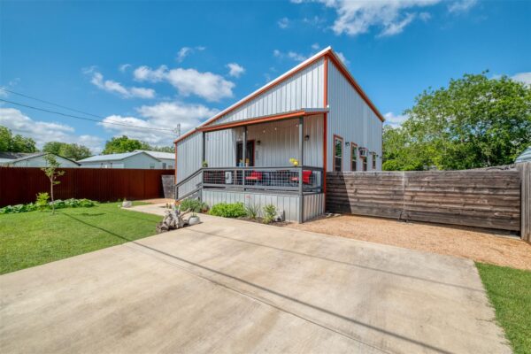 505 San Saba ST St, Lockhart