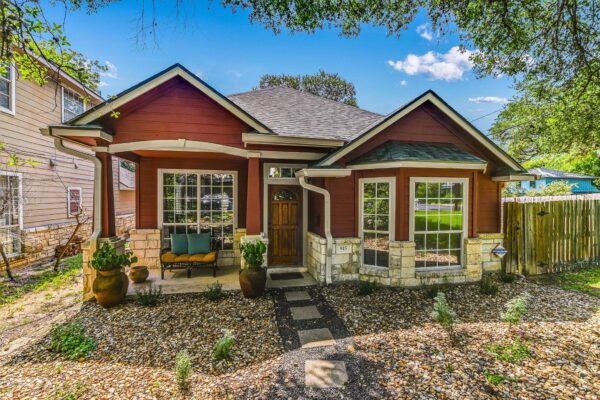 915 Garner Ave, Austin