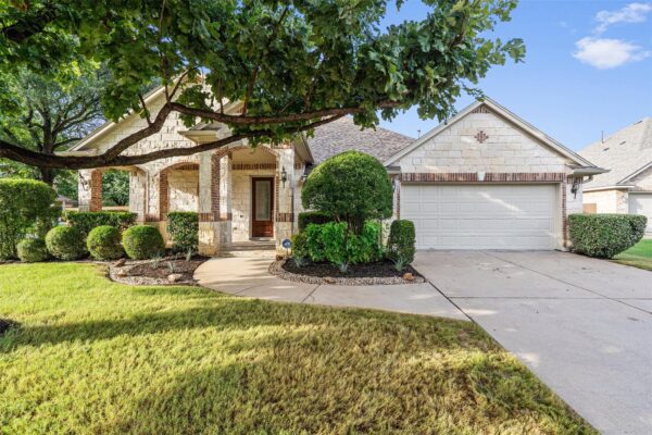 3843 Derby Trl, Round Rock