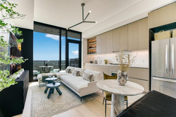610 Davis St #2607, Austin