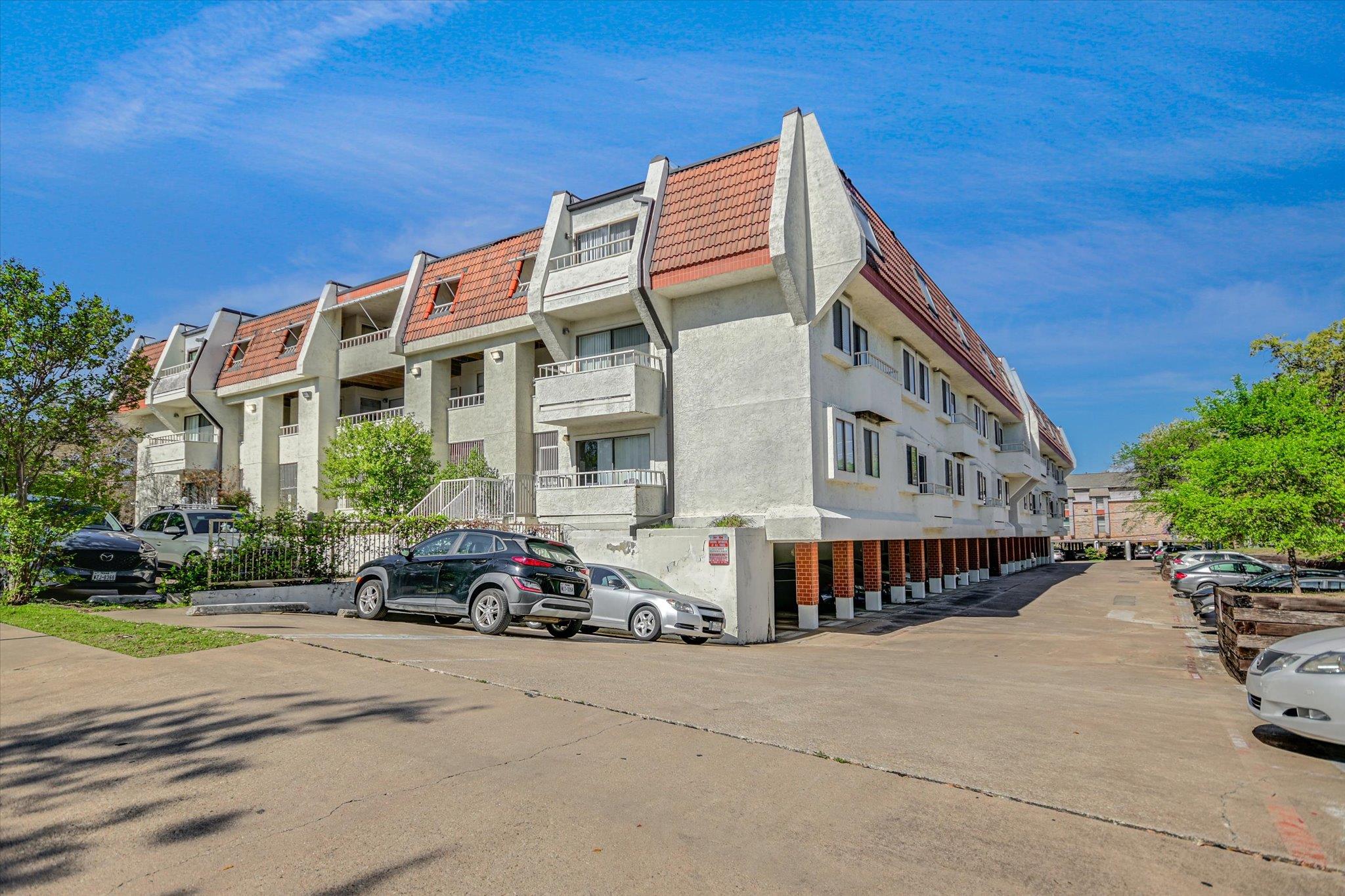 3115 Helms St #112, Austin, TX 78705