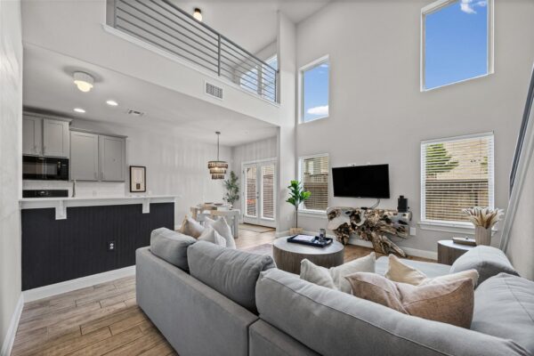 7200 Redding Dr, Austin