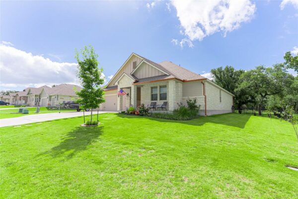 176 Tom Kite Dr, Burnet