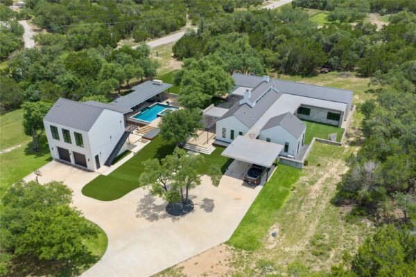 103 Victorian Oaks Ln, Dripping Springs