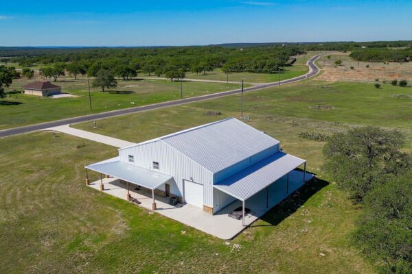 224 Blackbuck Ridge Dr, Lampasas