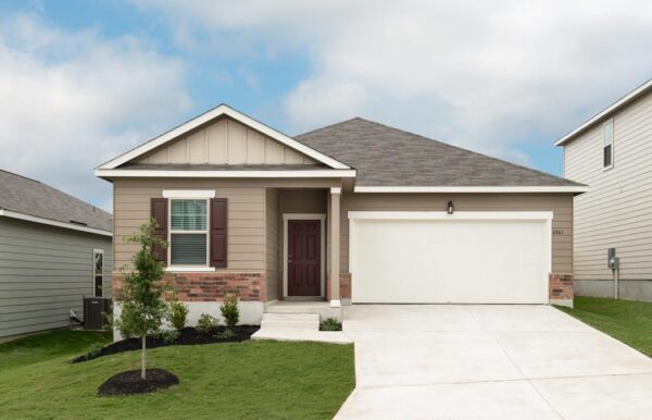 402 Sunlight Lake Blvd, Hutto