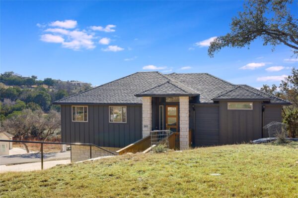 21013 Nimitz Ave, Lago Vista