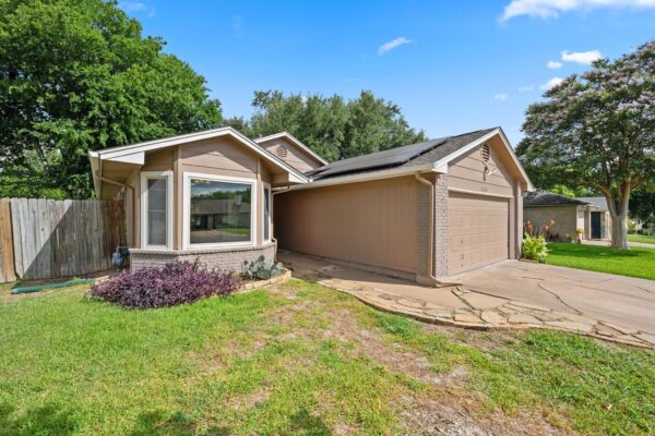 16308 Parkway Dr, Pflugerville