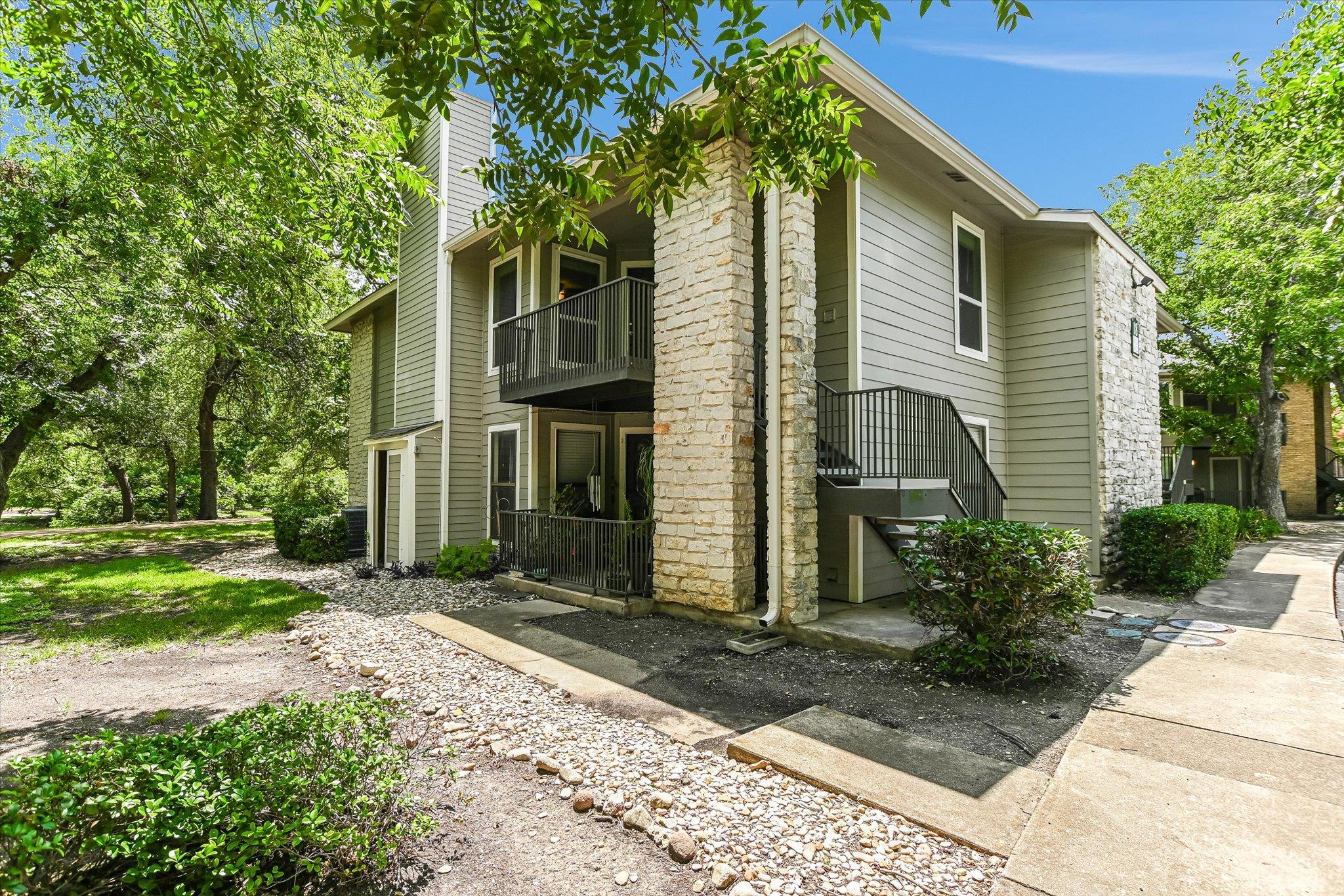10616 Mellow Meadows Dr #18B, Austin, TX 78750