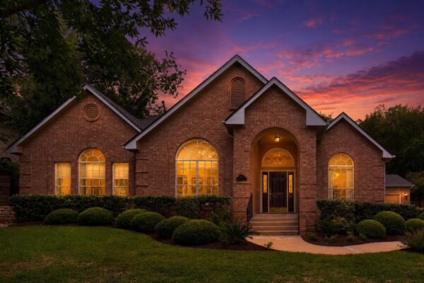 6303 Amberly Pl, Austin