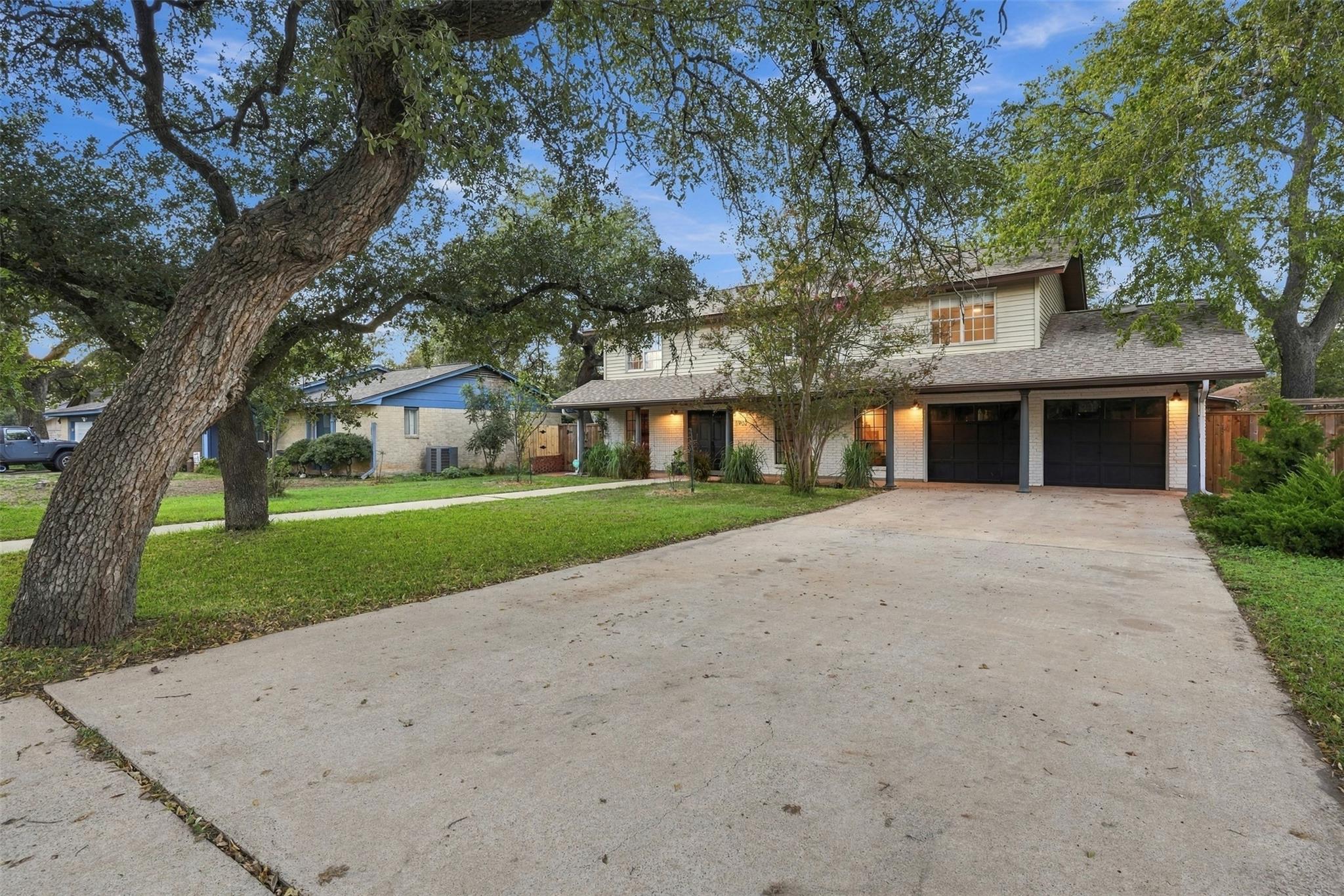 11902 Knights Brg, Austin, TX 78759