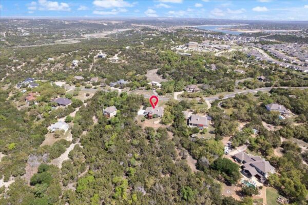 19215 White Horse Cv, Spicewood