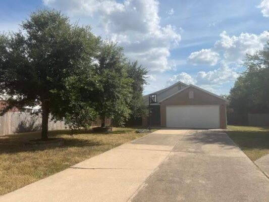 1111 Lincoln Sparrow Cv, Pflugerville