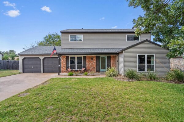 1602 Rock Creek Dr, Round Rock