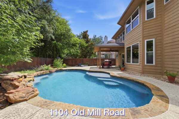 1104 Old Mill Rd, Cedar Park
