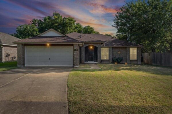 2510 Beverly Cv, Leander