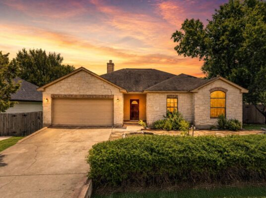 14900 Longbranch Dr NW, Austin