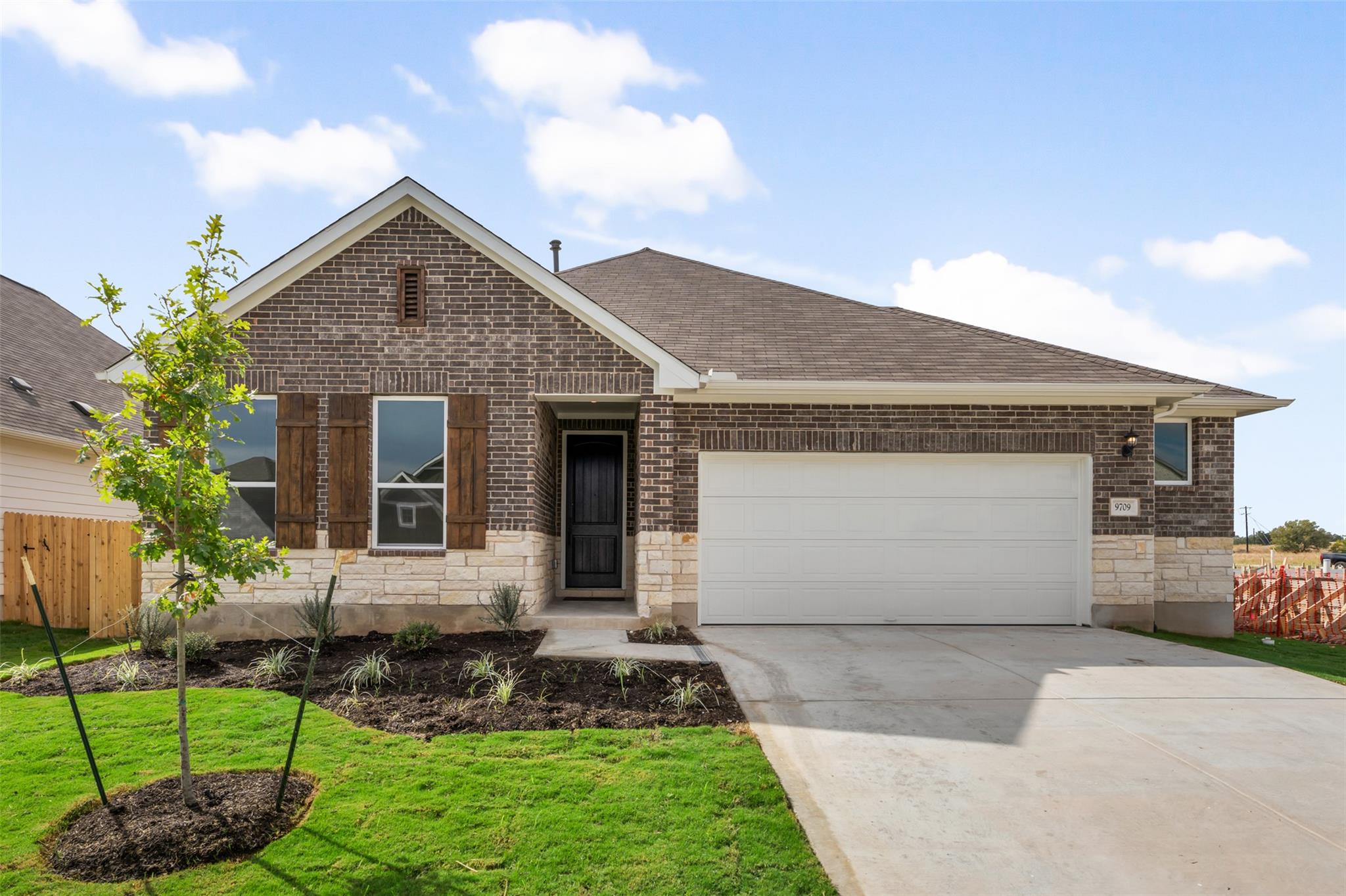 180 Coleto Trl, Bastrop, TX 78602