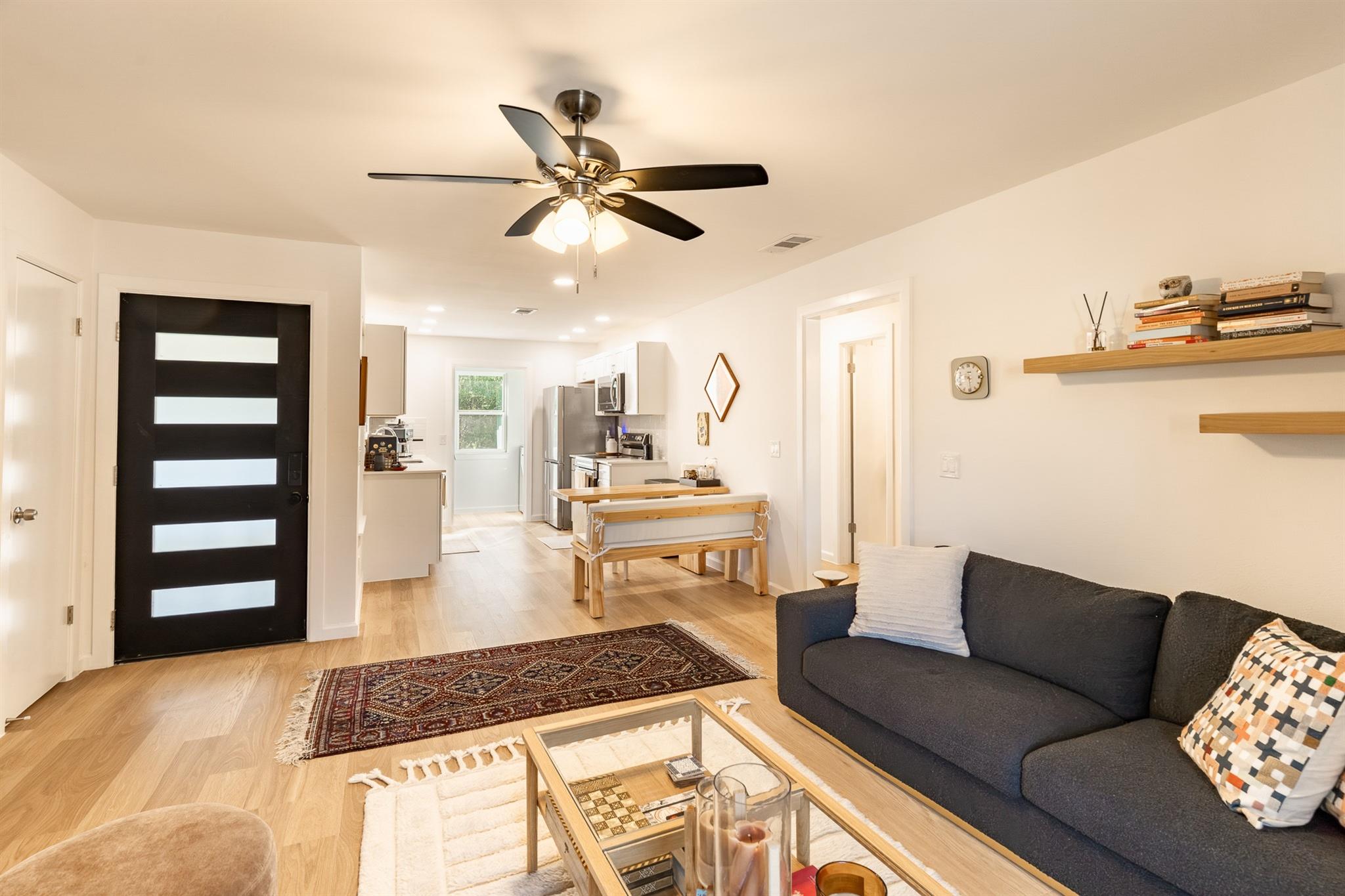 903 Romeria Dr #203, Austin, TX 78757
