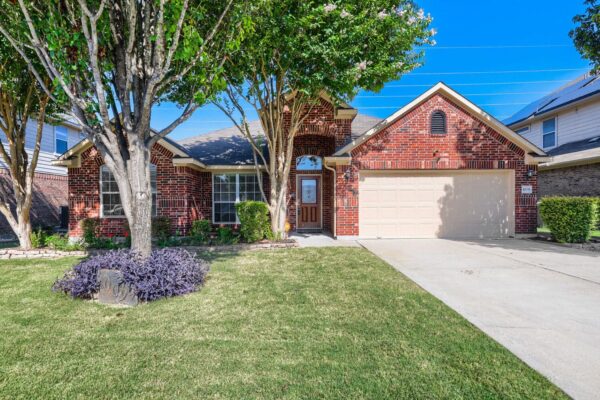 1009 N Ash Cv, Hutto