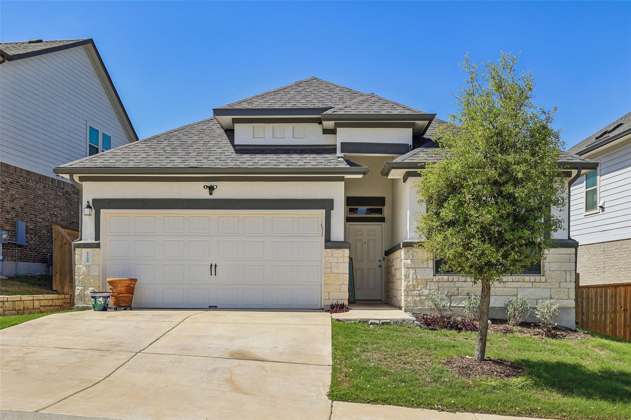12704 Bloomington Dr, Austin, TX 78748