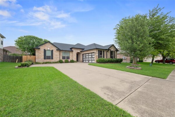 18701 Pencil Cactus Dr, Pflugerville