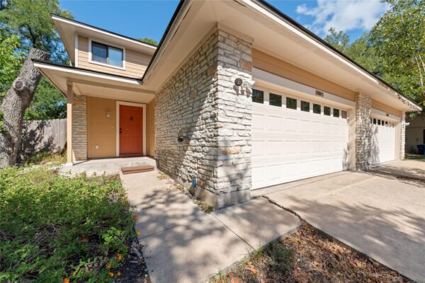 1504 Aquifer Cv #B, Austin