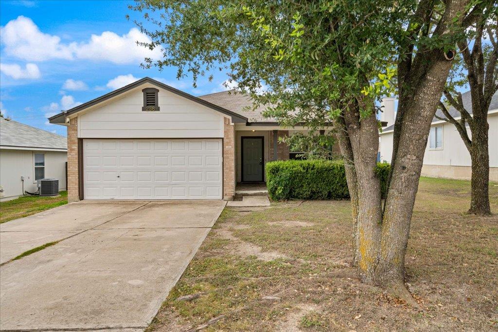 238 Saint Marys Dr, Hutto