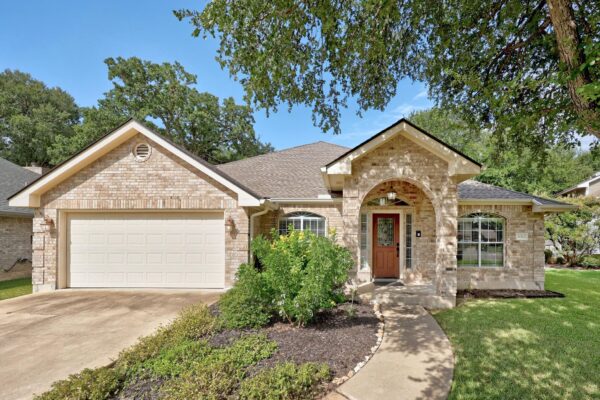 30112 Spyglass Cir, Georgetown