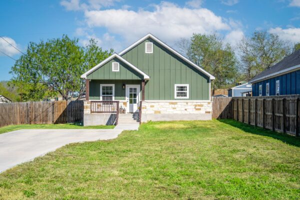 224 Spruce Ave, Luling