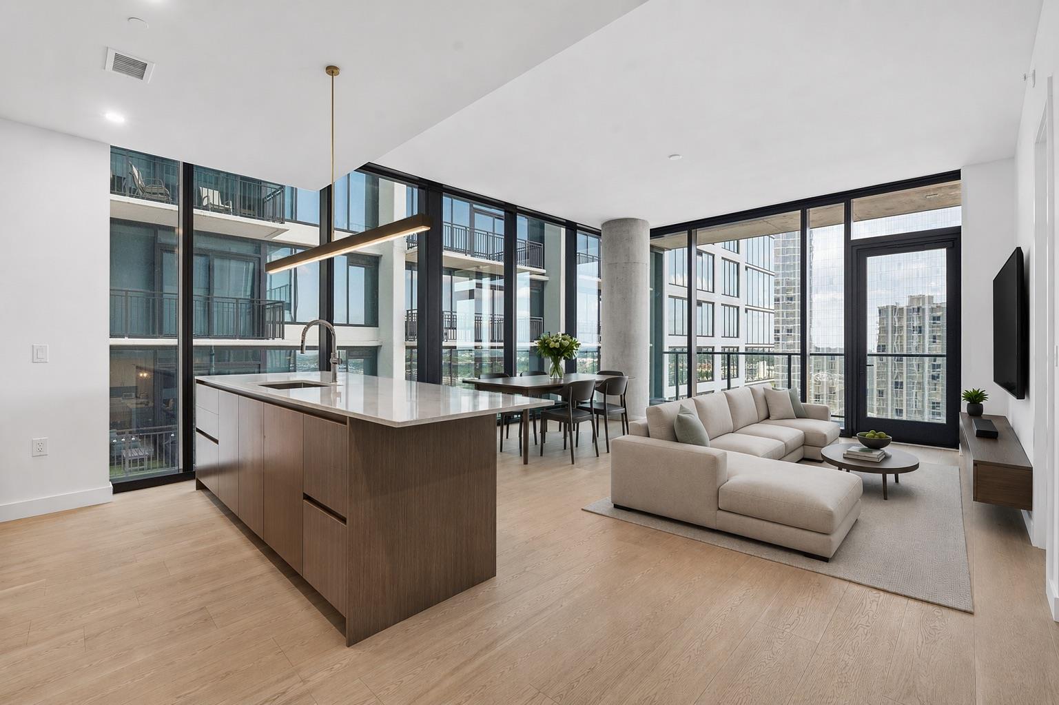 610 Davis St #2508, Austin, TX 78701