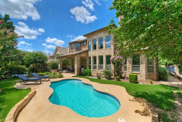 16105 Maritime Alps Way, Austin