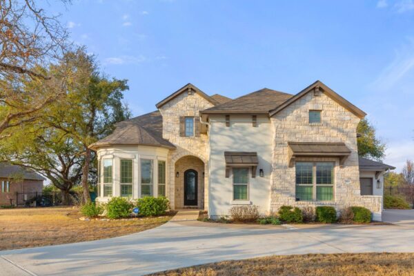 3013 Vista Heights Dr, Leander